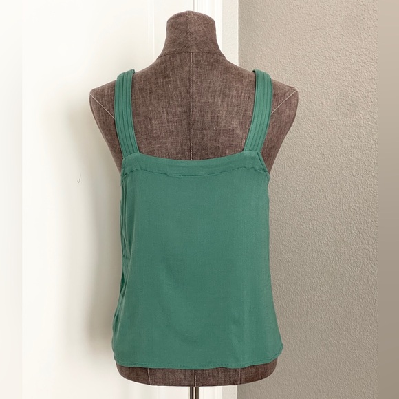 Market & Spruce SL Button Down Wide Strap Top S - Picture 7 of 10